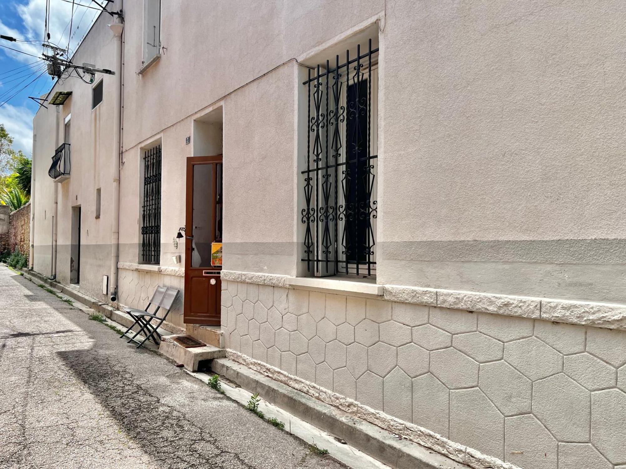 Maison Familiale Bages  Екстериор снимка